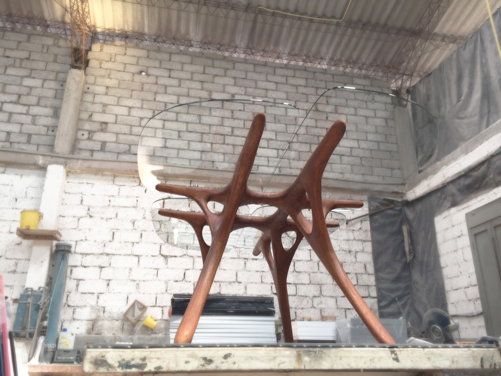 WISHBONE TABLE 2